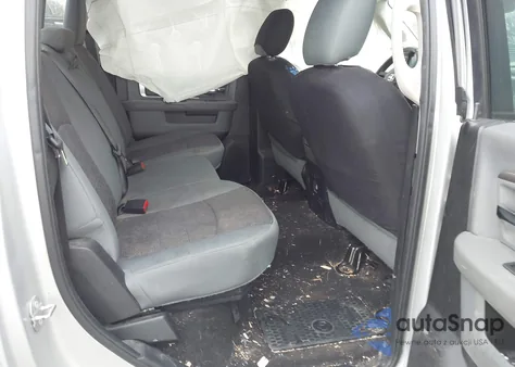 2019 Ram 2500 Laramie 4X4 6'4 Box из США, поврежденный, VIN 3C6UR5FJ1KG521111